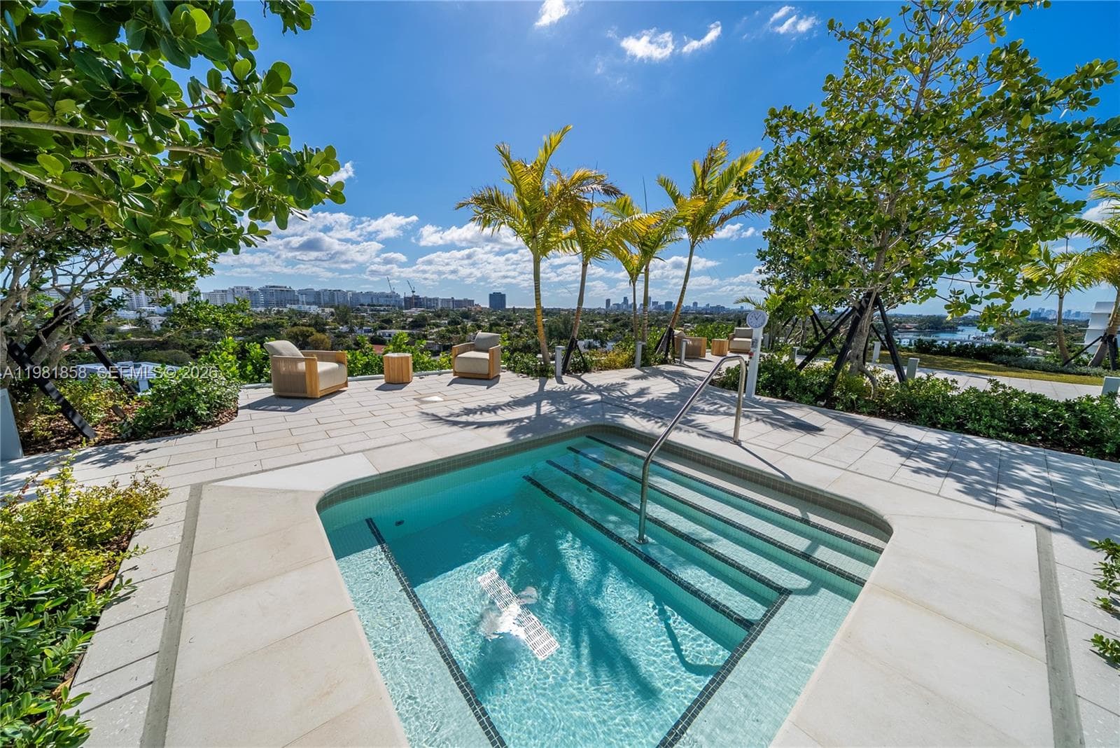 9221 E BAY HARBOR DRIVE 810 photo 24