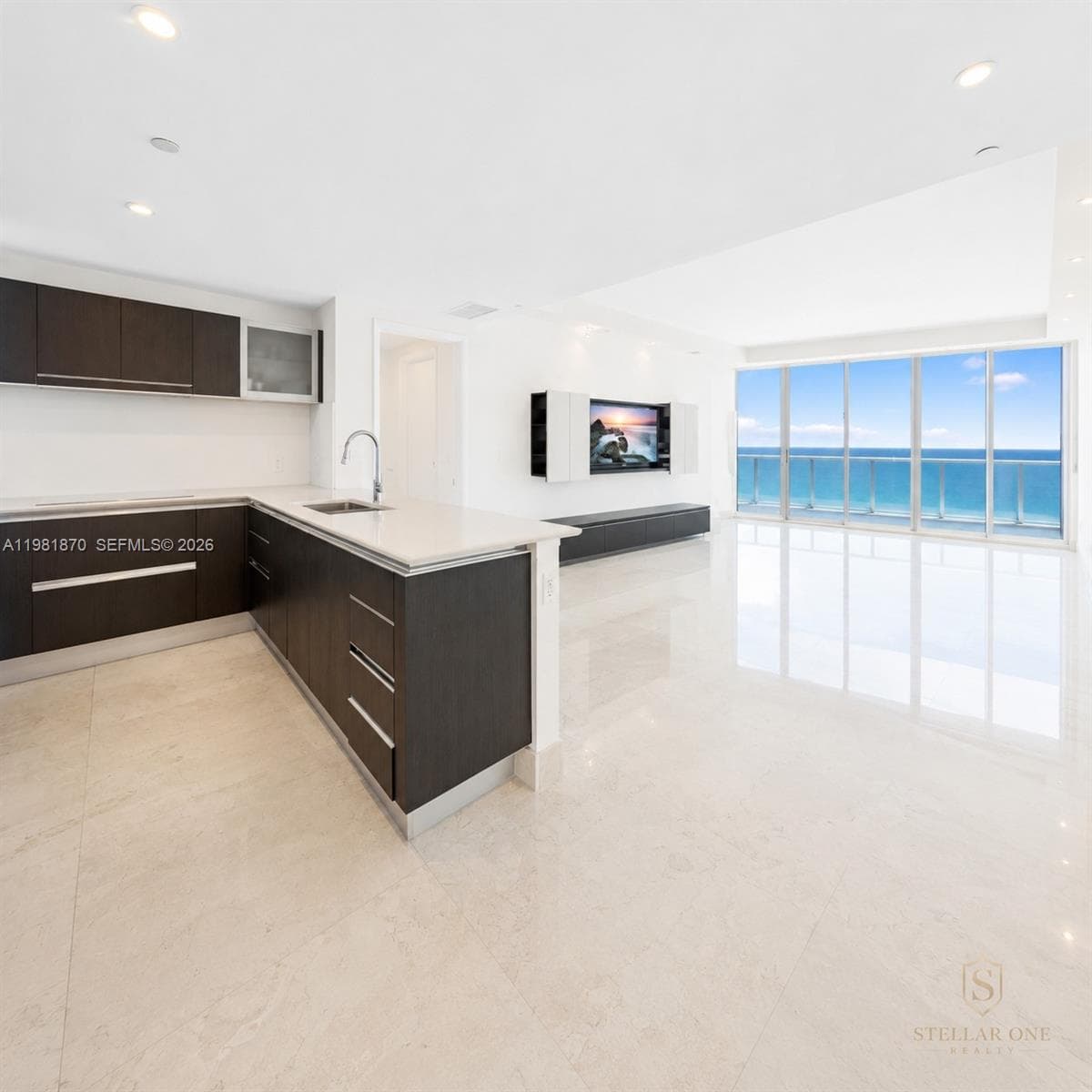 17001 Collins Ave 1204 photo 5