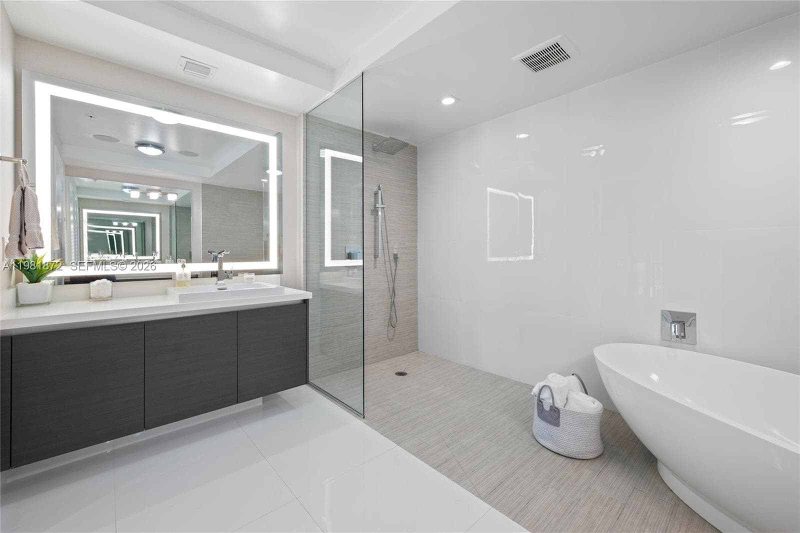 300 Sunny Isles Blvd 4-1501 photo 14