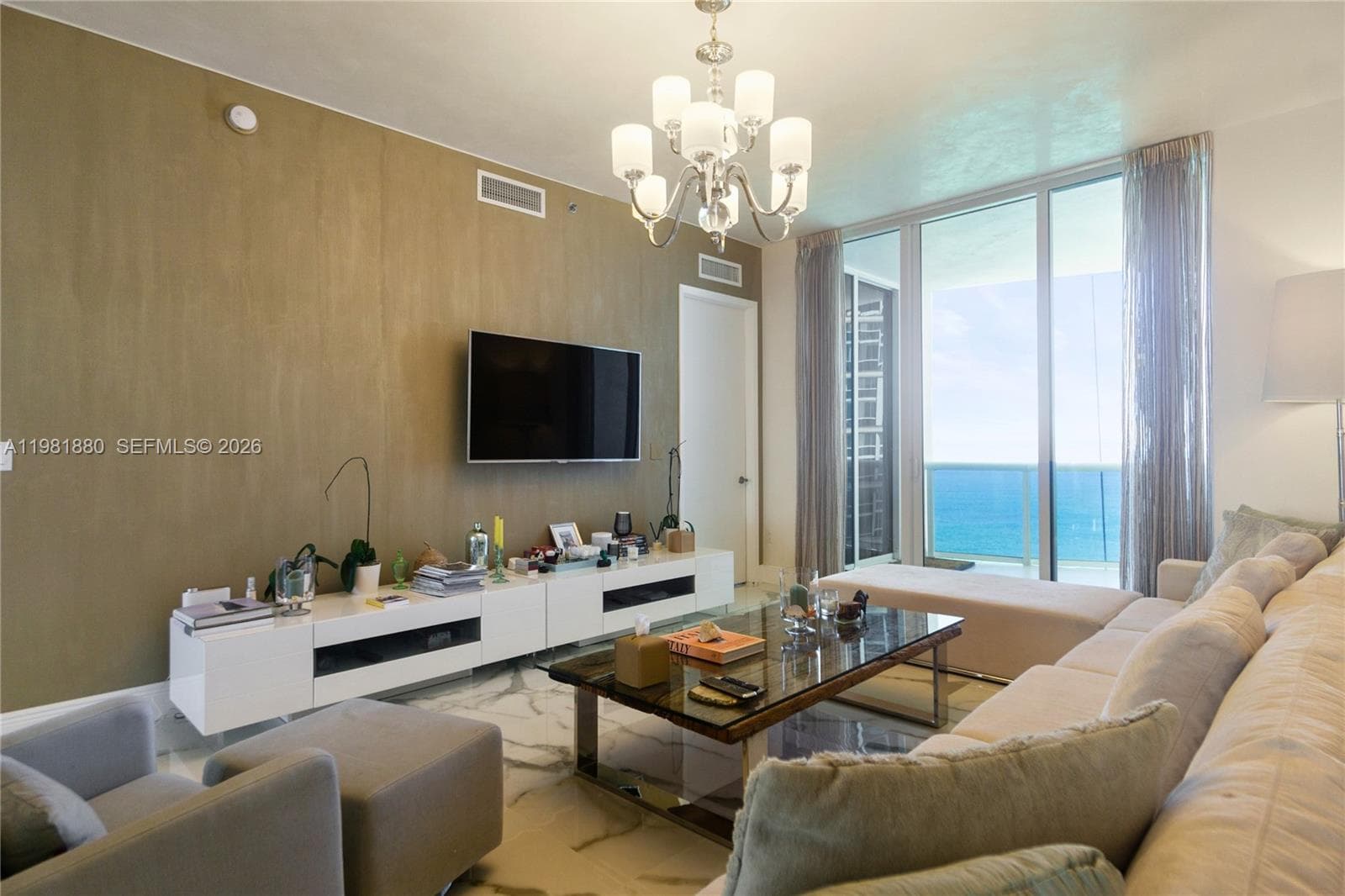 15811 Collins Ave 2606 photo 2