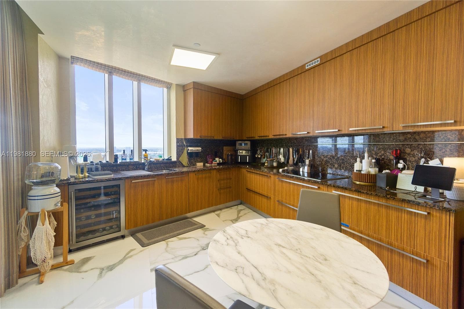 15811 Collins Ave 2606 photo 10