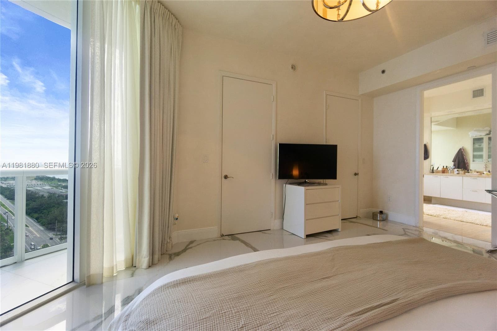 15811 Collins Ave 2606 photo 19