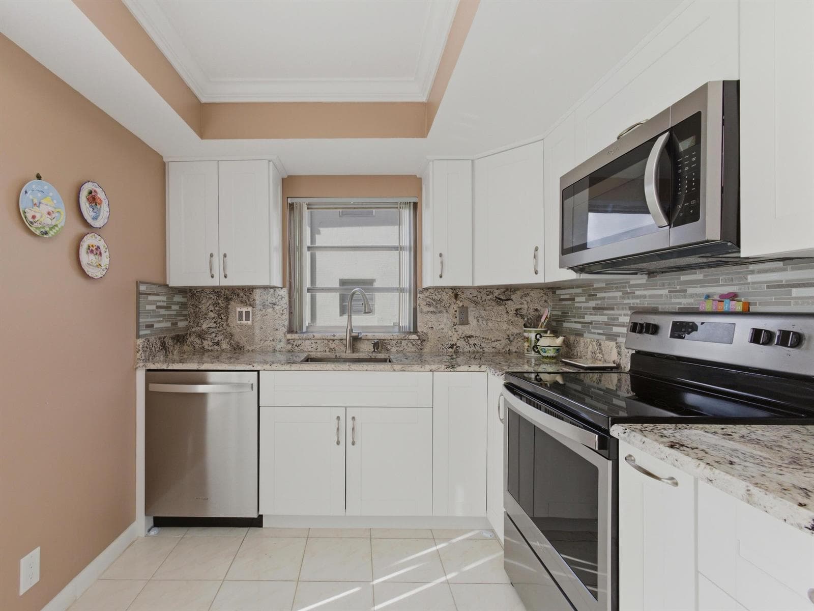 13648 Coconut Palm Court A photo 16