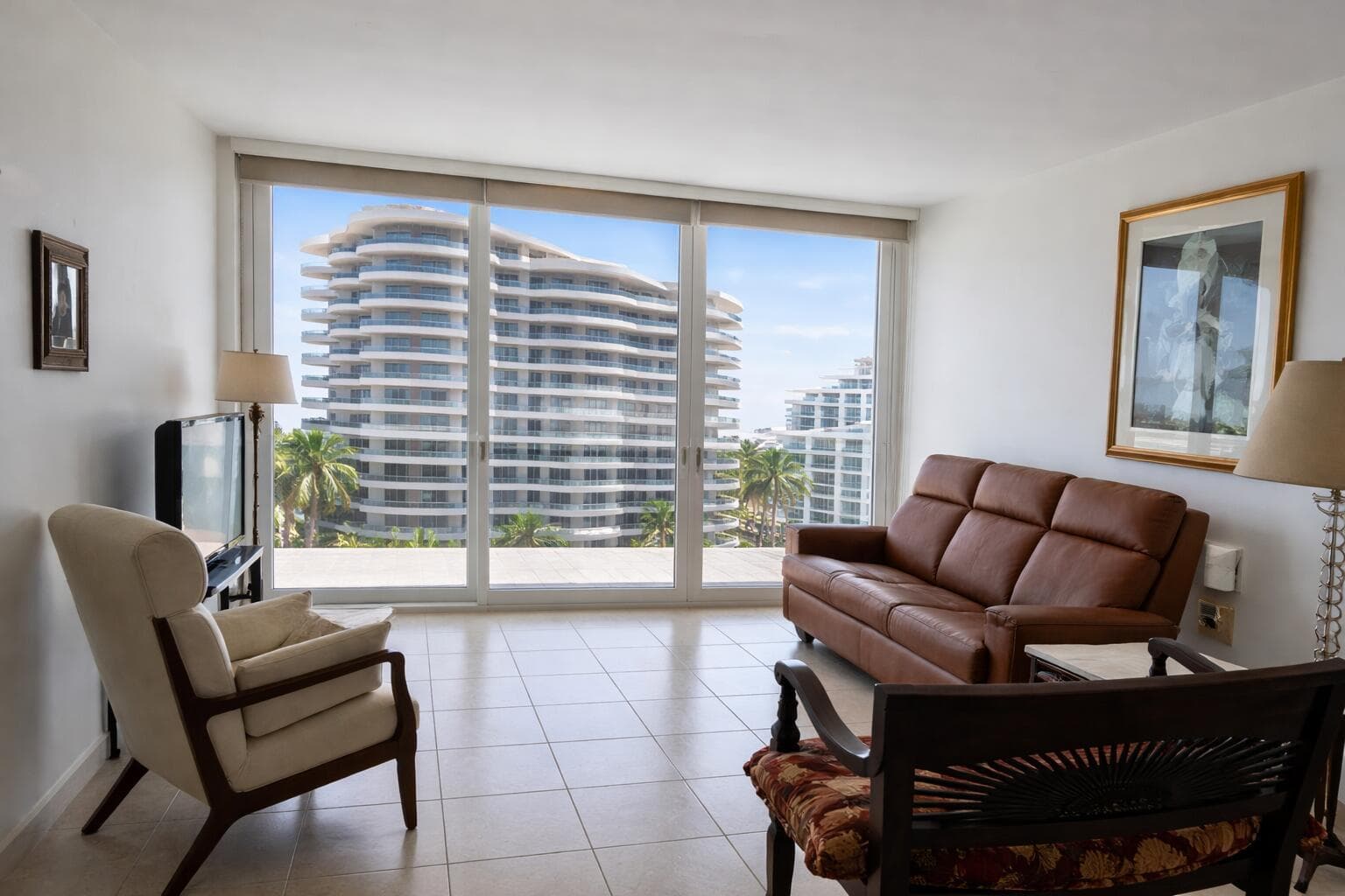 5401 Collins Avenue 1516 photo 6