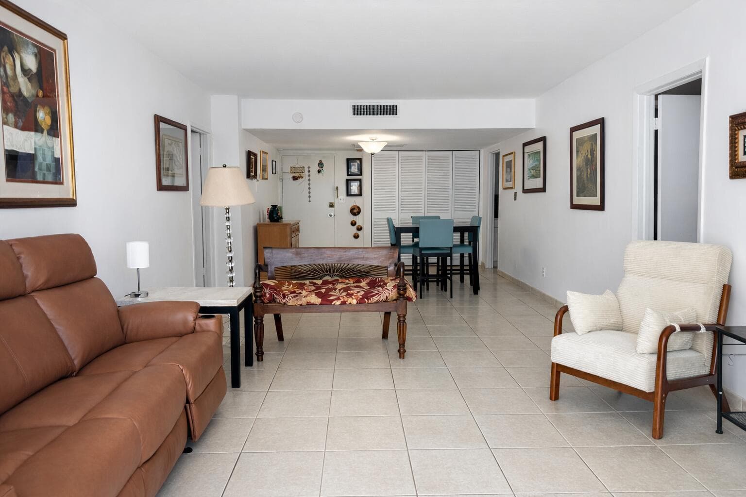 5401 Collins Avenue 1516 photo 7