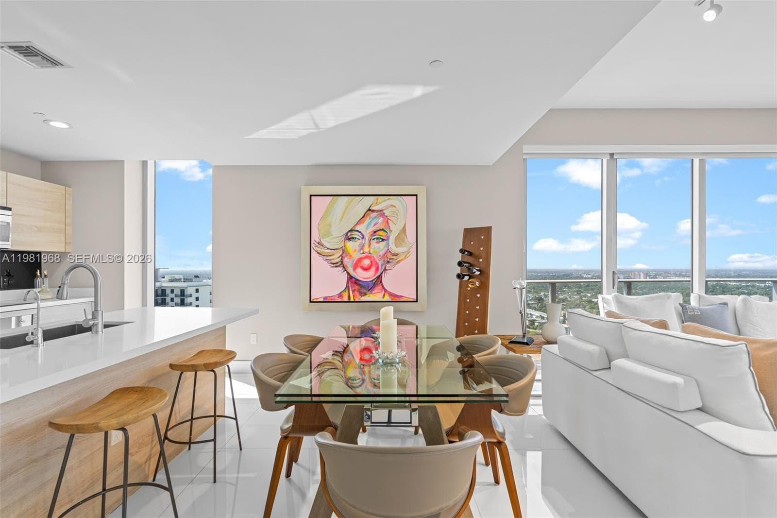 16385 Biscayne Blvd 3201 photo 12