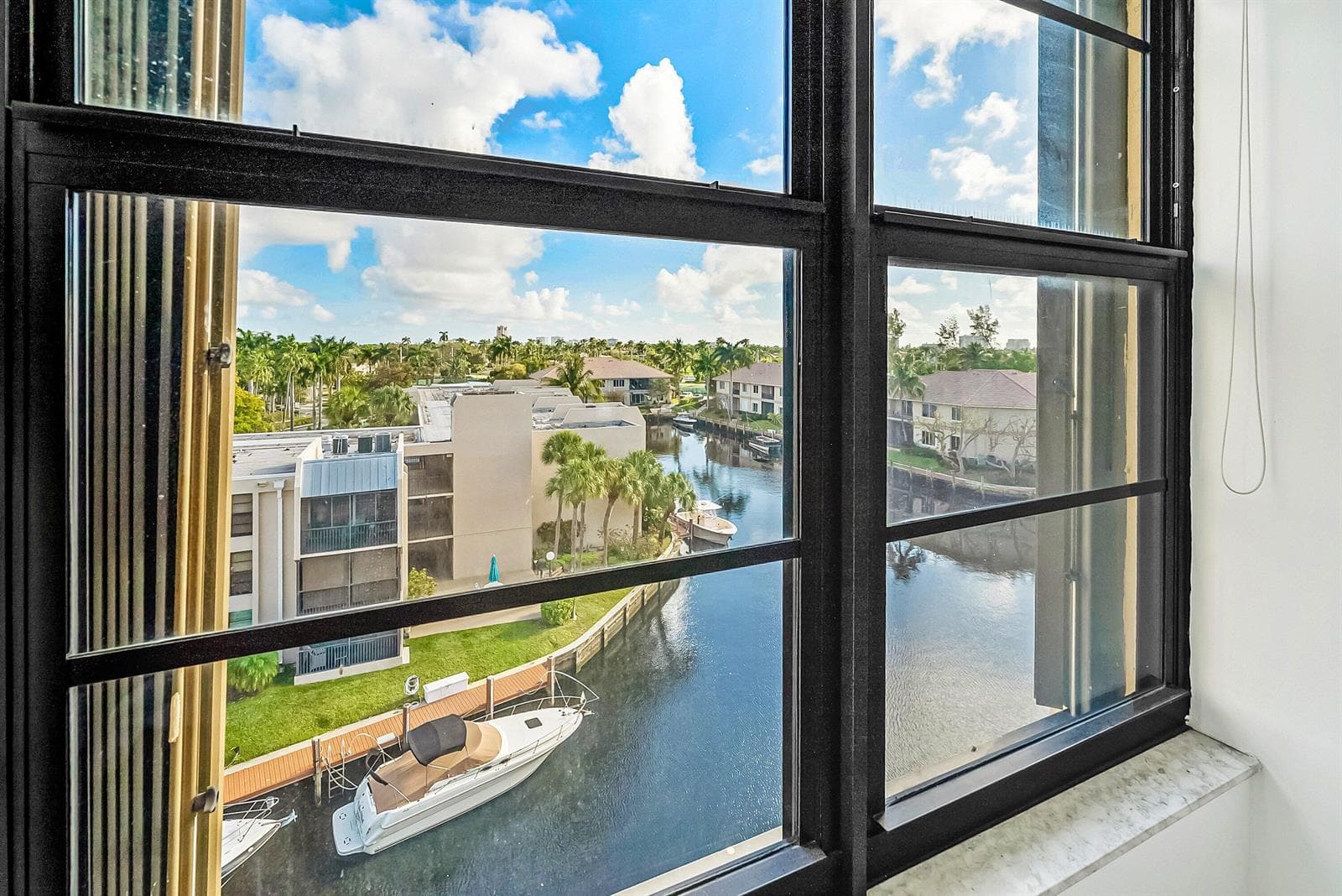 6 Royal Palm Way 605 photo 23