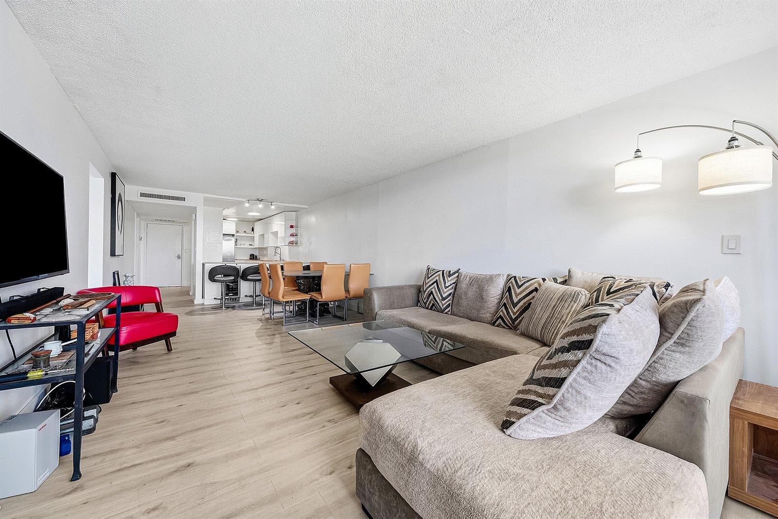 6 Royal Palm Way 605 photo 11