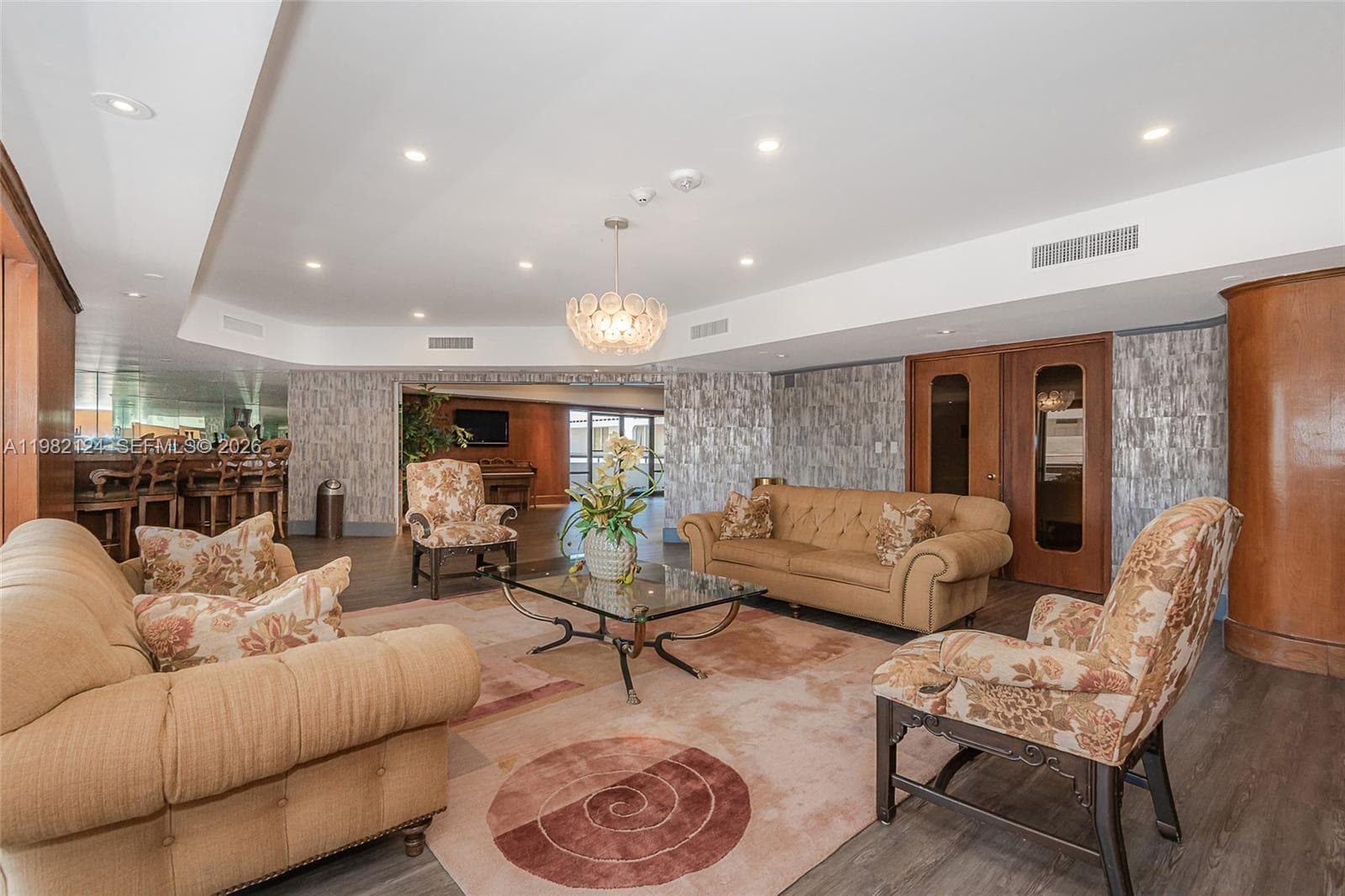 19707 E Turnberry Way 5E photo 25