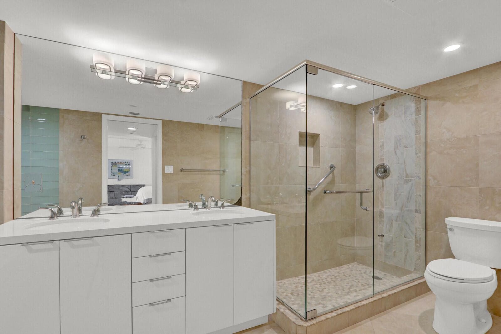 5380 N Ocean Drive 18a photo 24