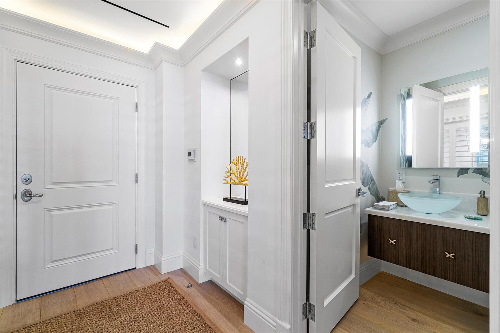 300 S Ocean Boulevard 2d photo 3