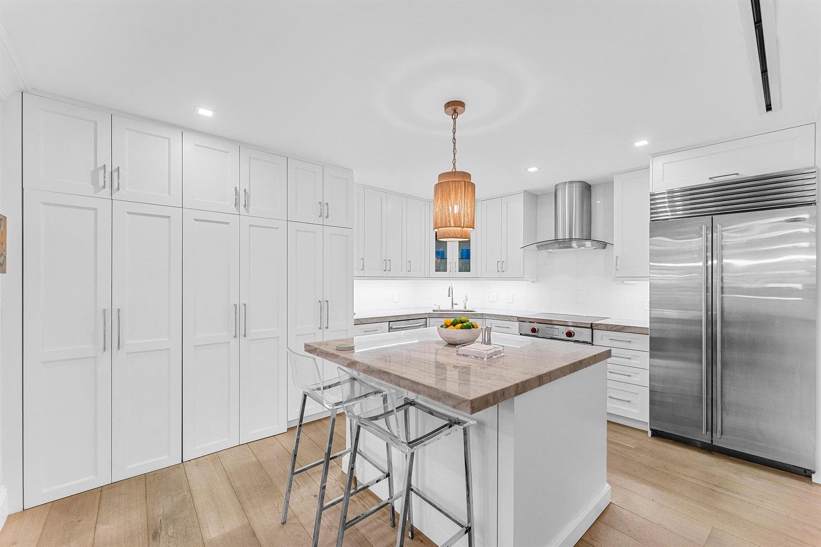 300 S Ocean Boulevard 2d photo 14