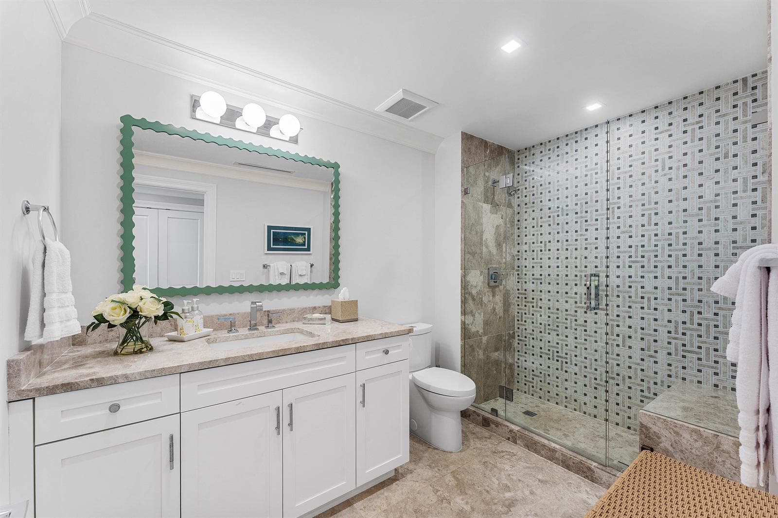 300 S Ocean Boulevard 2d photo 25