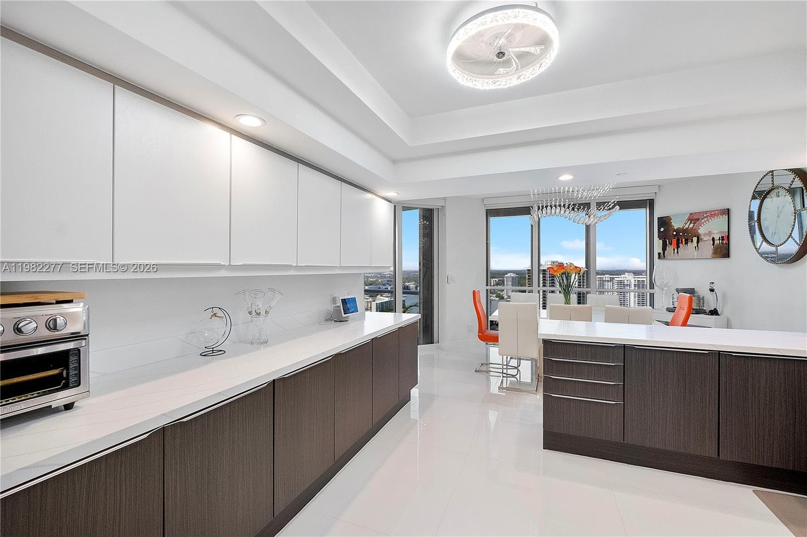 7000 Island Blvd 2609 photo 17