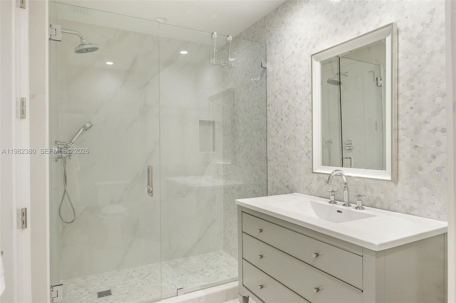 10295 Collins Ave 2203 photo 13