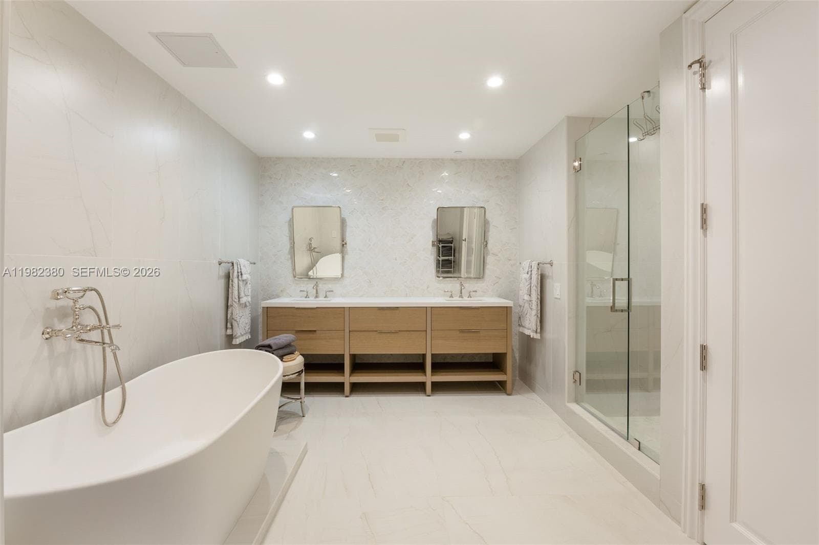 10295 Collins Ave 2203 photo 10