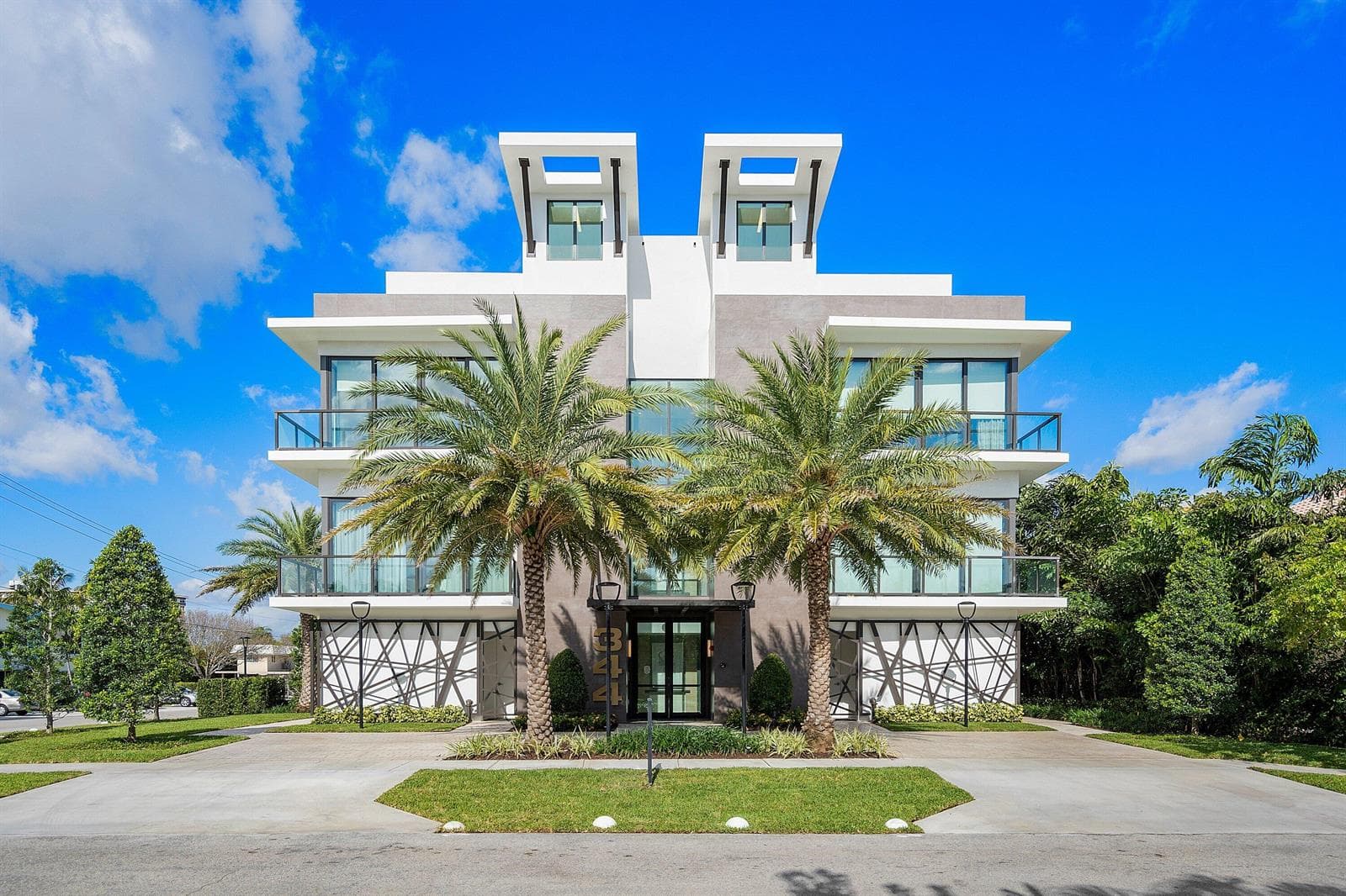 344 Venetian Drive #101 2