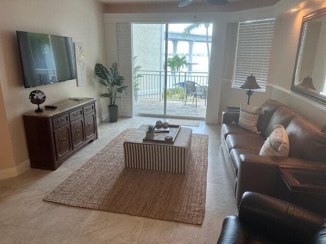 275 NW Flagler Avenue 205 photo 7