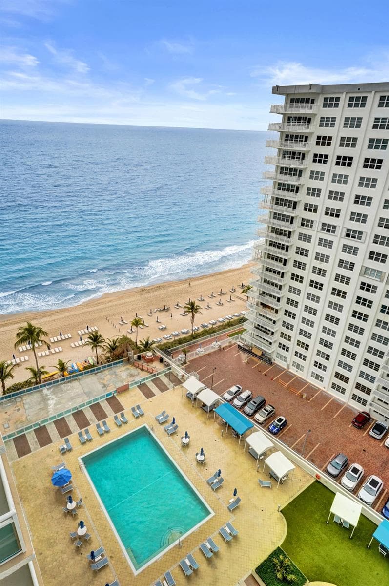 3900 Galt Ocean Drive Apt 1804 photo 22