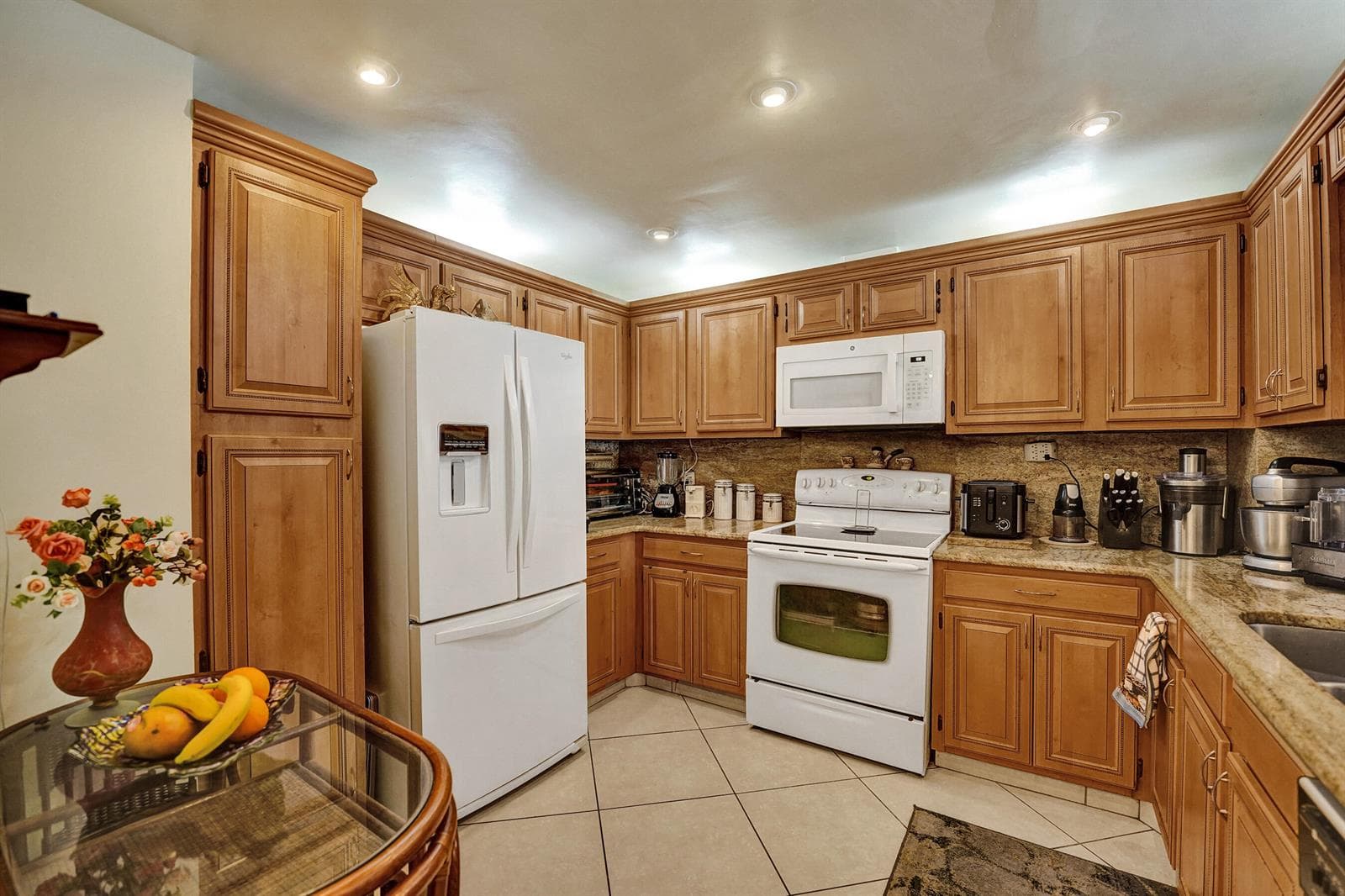 3900 Galt Ocean Drive Apt 1804 photo 24