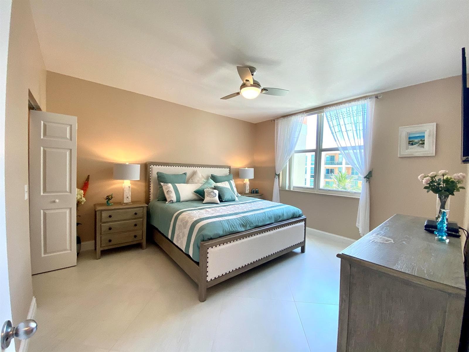806 E Windward Way 508 photo 13