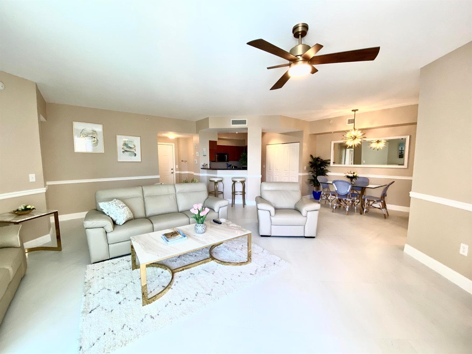 806 E Windward Way 508 photo 5