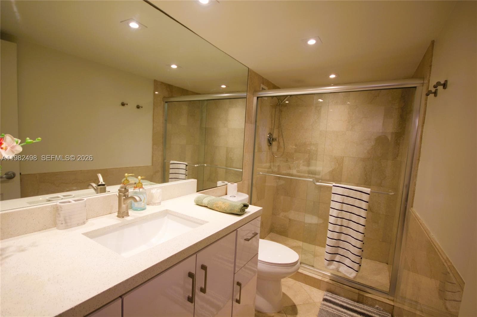 5161 COLLINS AV 1004 photo 17