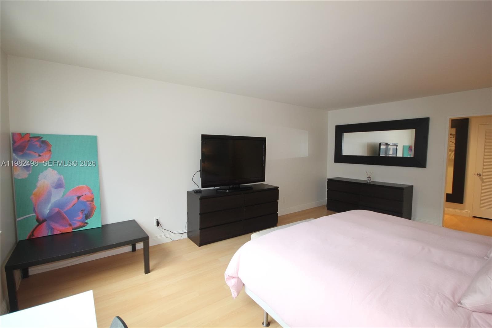 5161 COLLINS AV 1004 photo 21