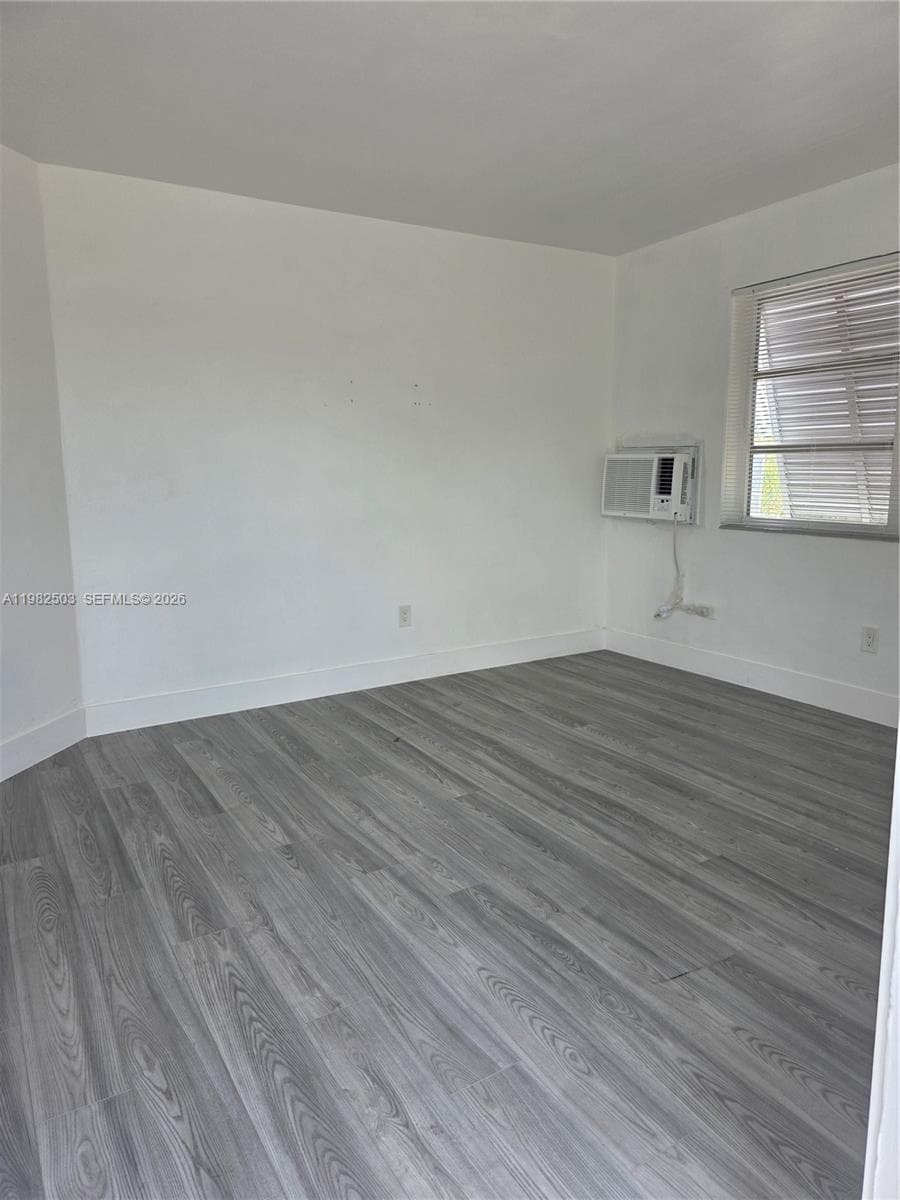 57 Esplanade Dr C photo 6