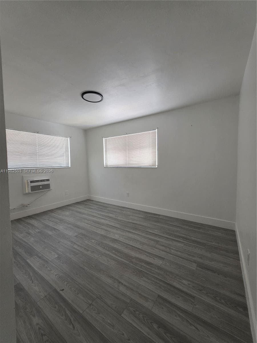 57 Esplanade Dr C photo 12