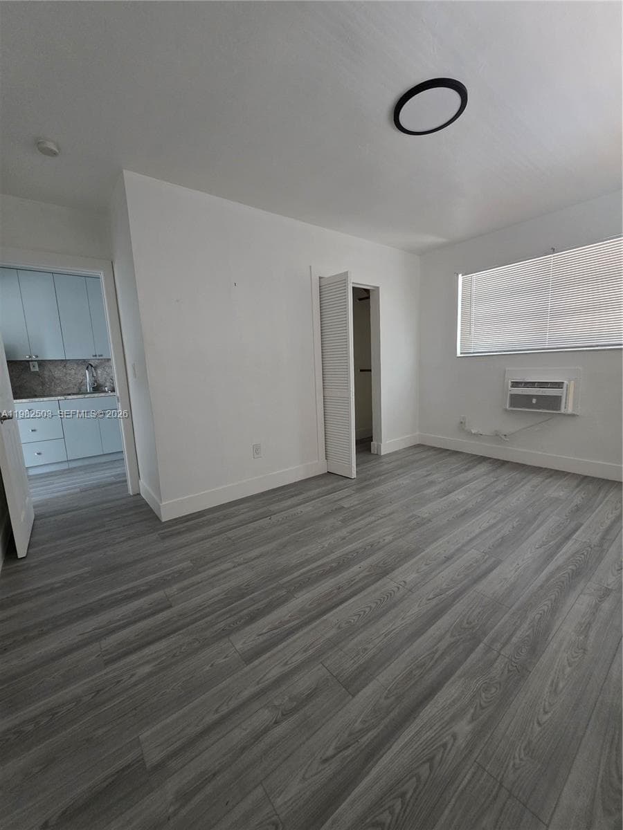57 Esplanade Dr C photo 11