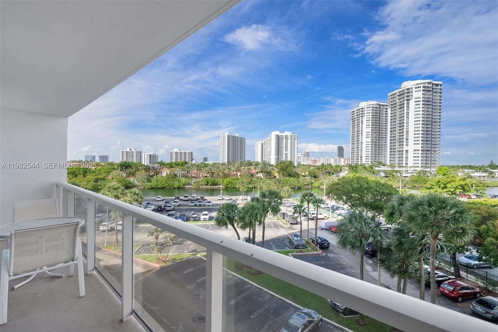 3731 N Country Club Dr 521 photo 13