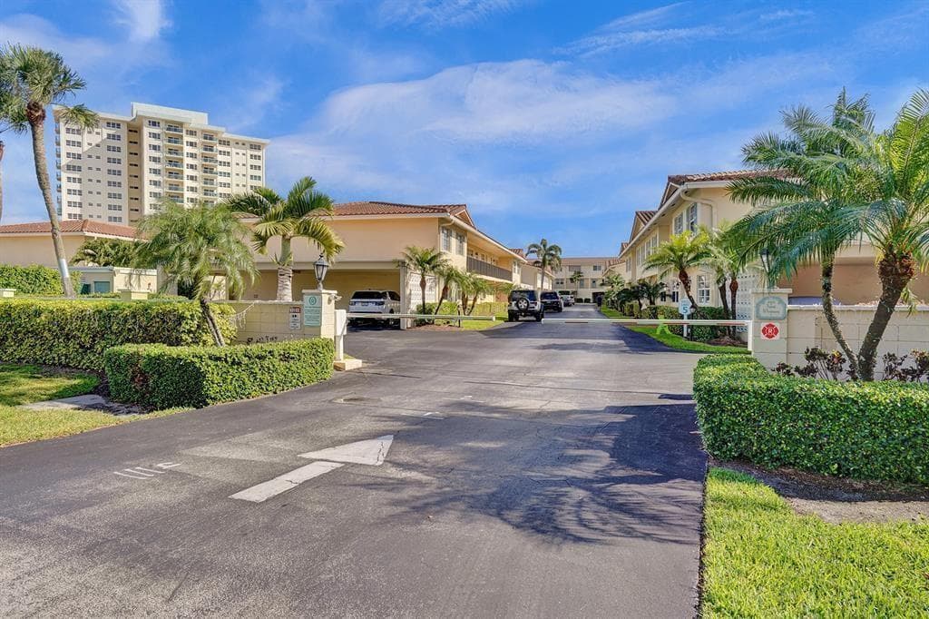 5450 N Ocean Boulevard 10 photo 14