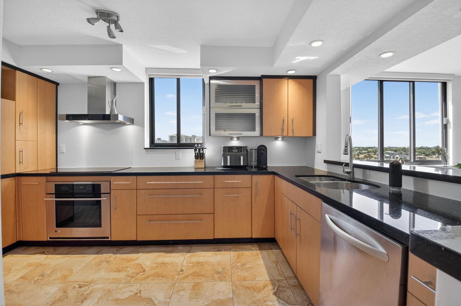 3420 S Ocean Boulevard 8z photo 21