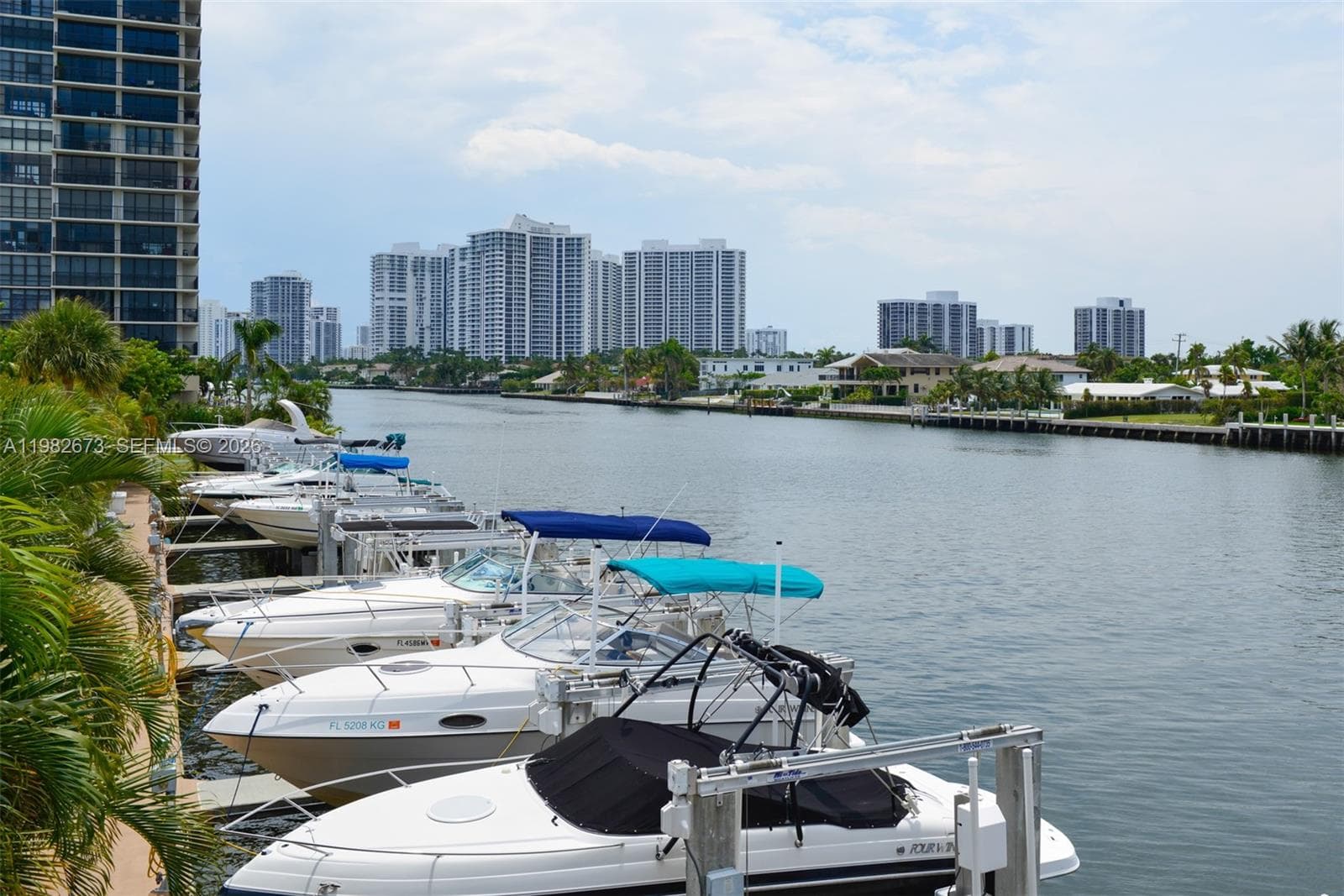 1985 Ocean Dr 22E photo 23