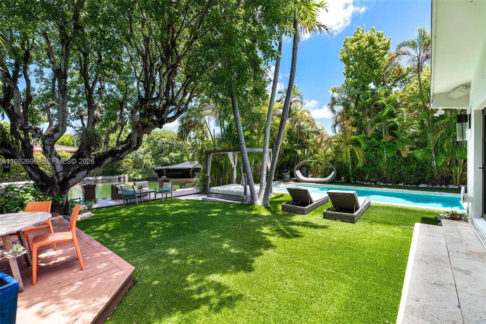 1865 Daytonia Rd photo 10