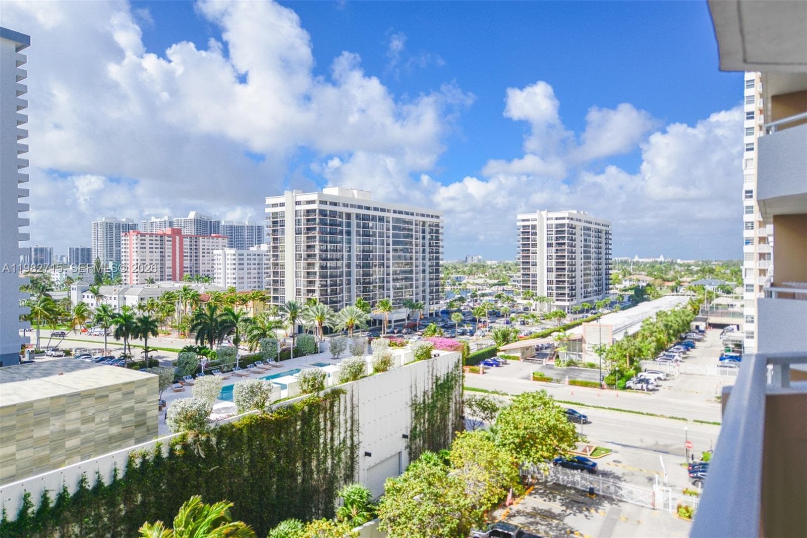 1980 S Ocean Dr 7A photo 3