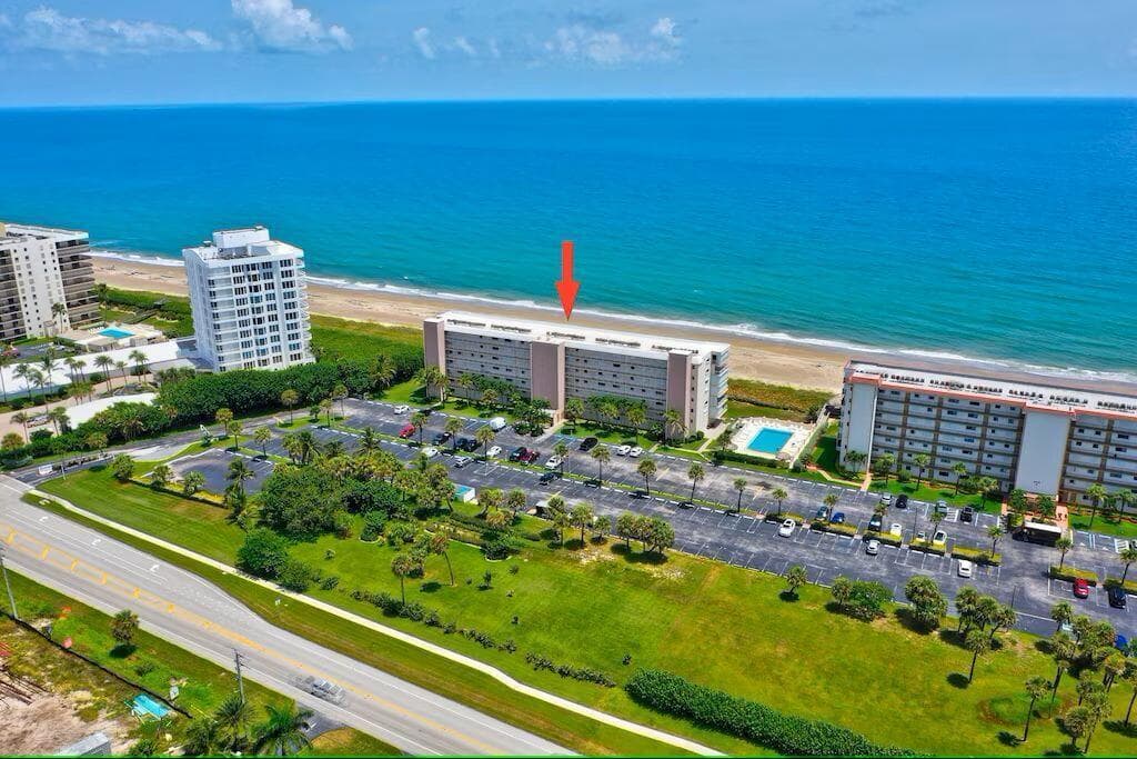10102 S Ocean Drive 107 photo 2