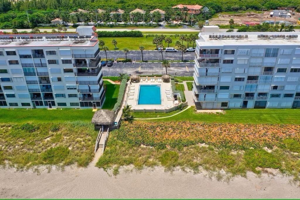 10102 S Ocean Drive 107 photo 5