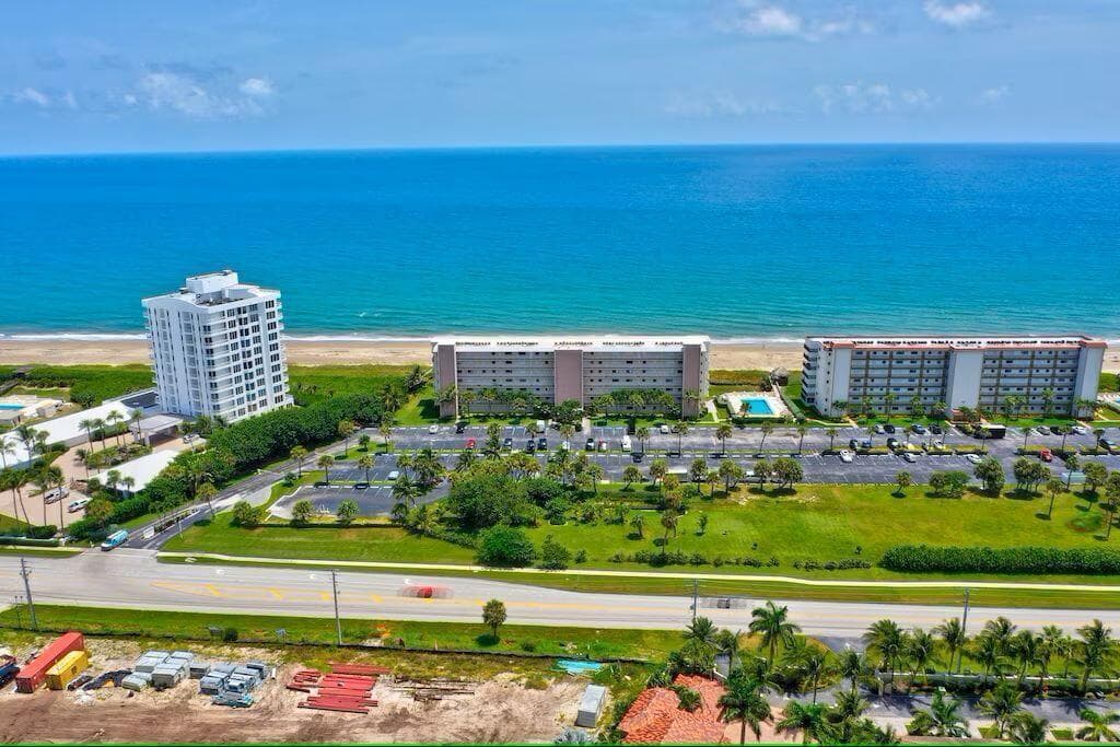 10102 S Ocean Drive 107 photo 10