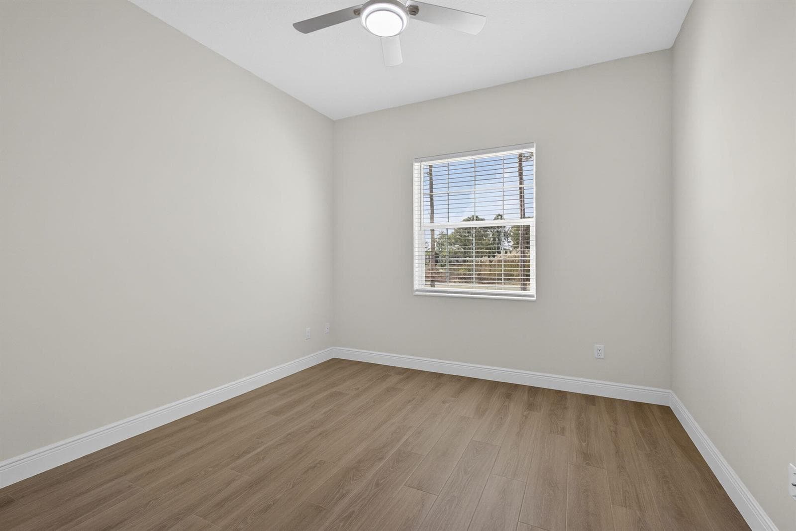14043 87th Street N photo 15