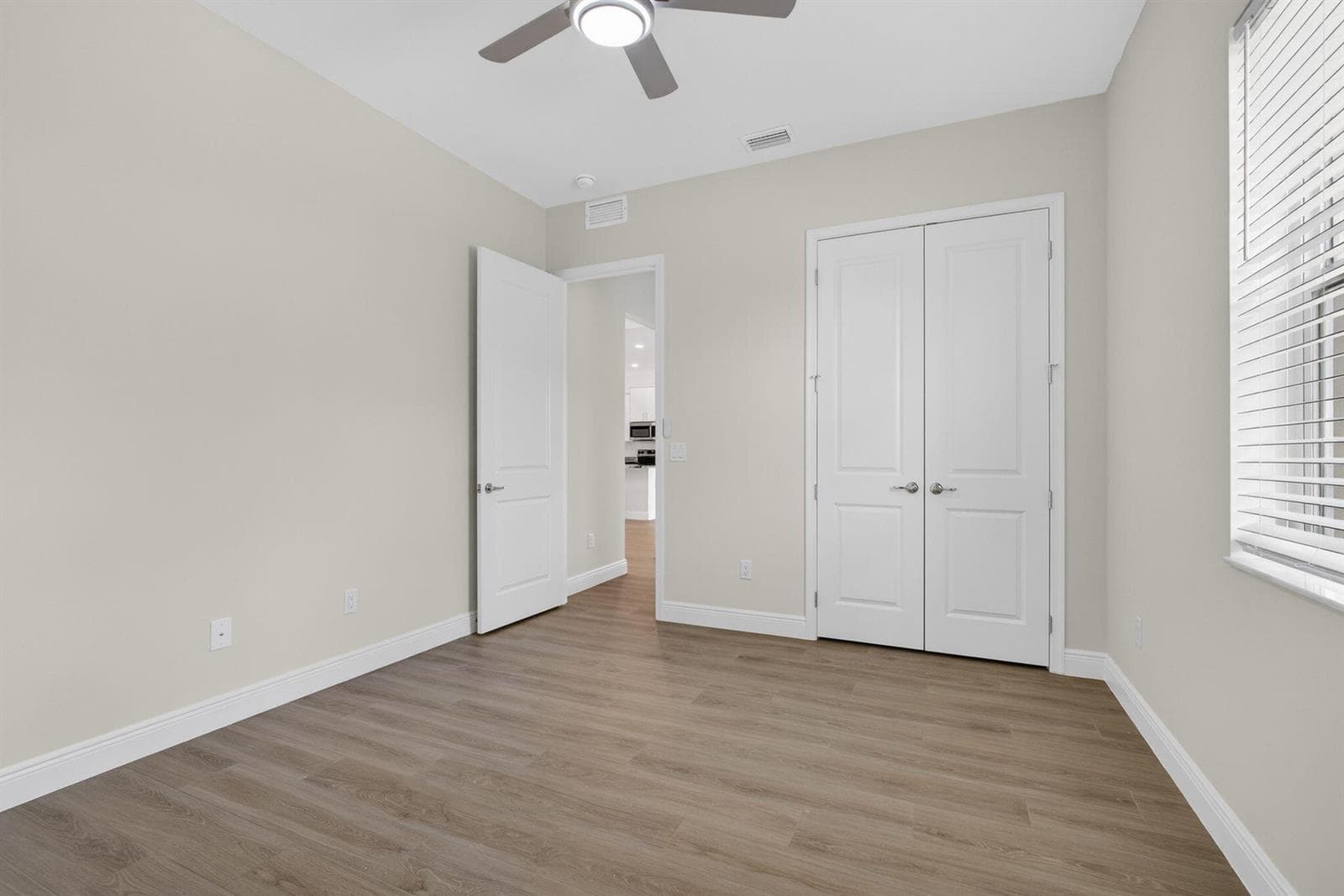 14043 87th Street N photo 20