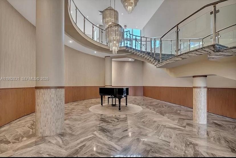 5401 Collins Ave 411 photo 15