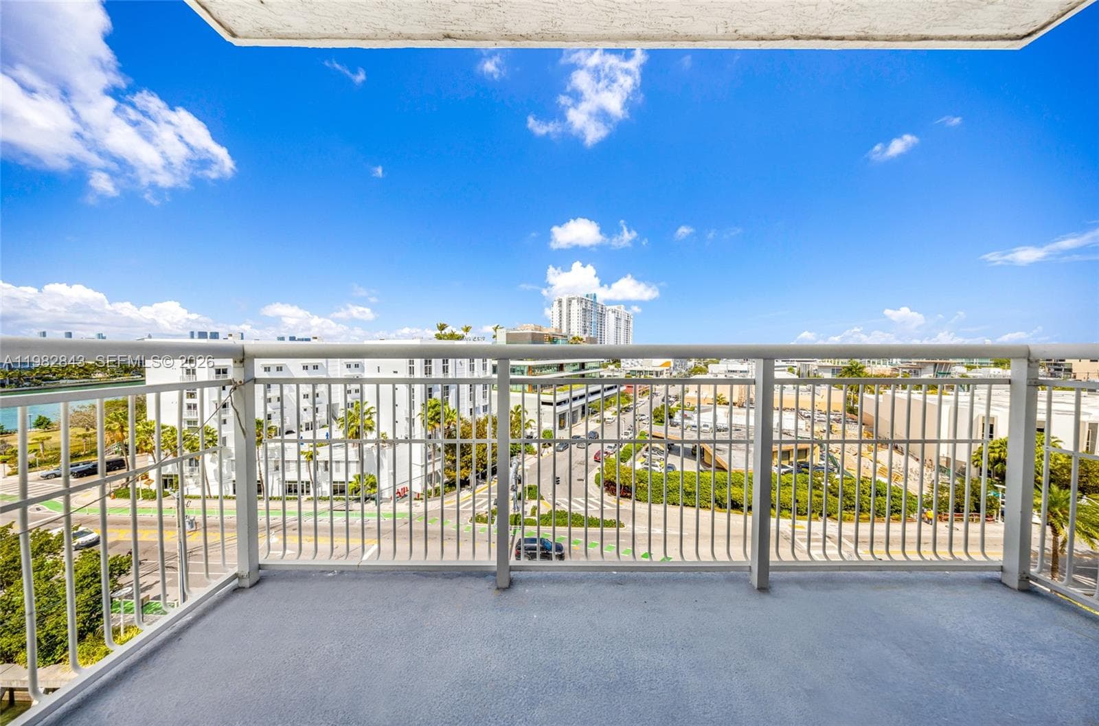 1688 West Ave 801 photo 17