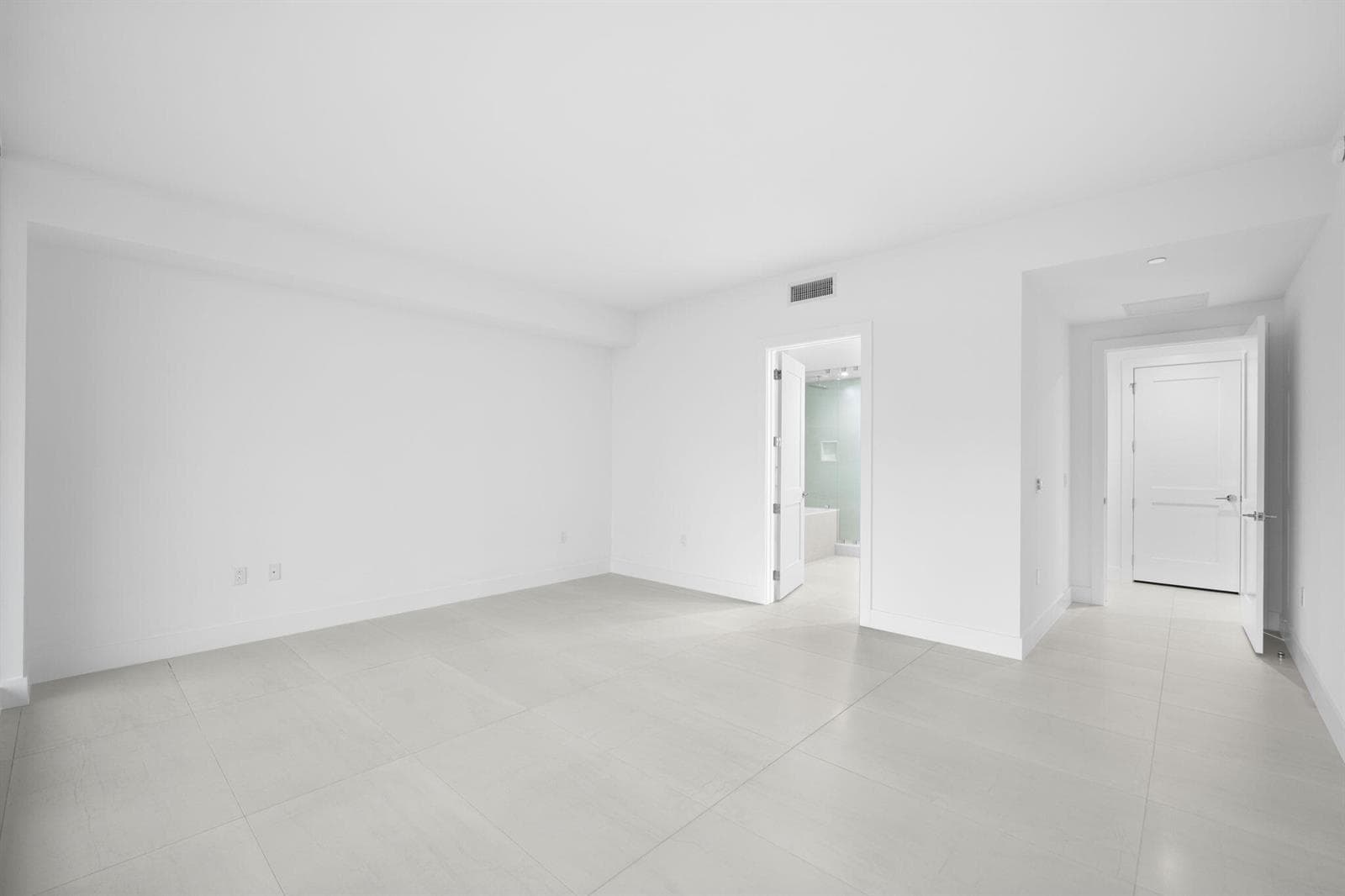 151 N Seabreeze Boulevard E1504 photo 22
