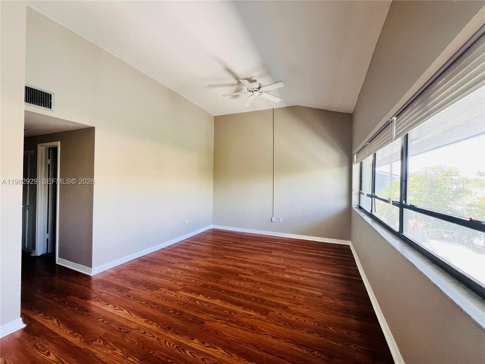 253 Poinciana Dr 603 photo 23