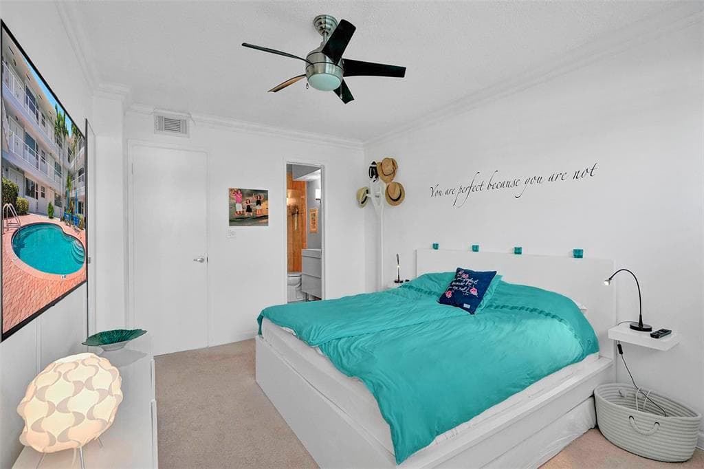 535 Hendricks Isle 209 photo 18