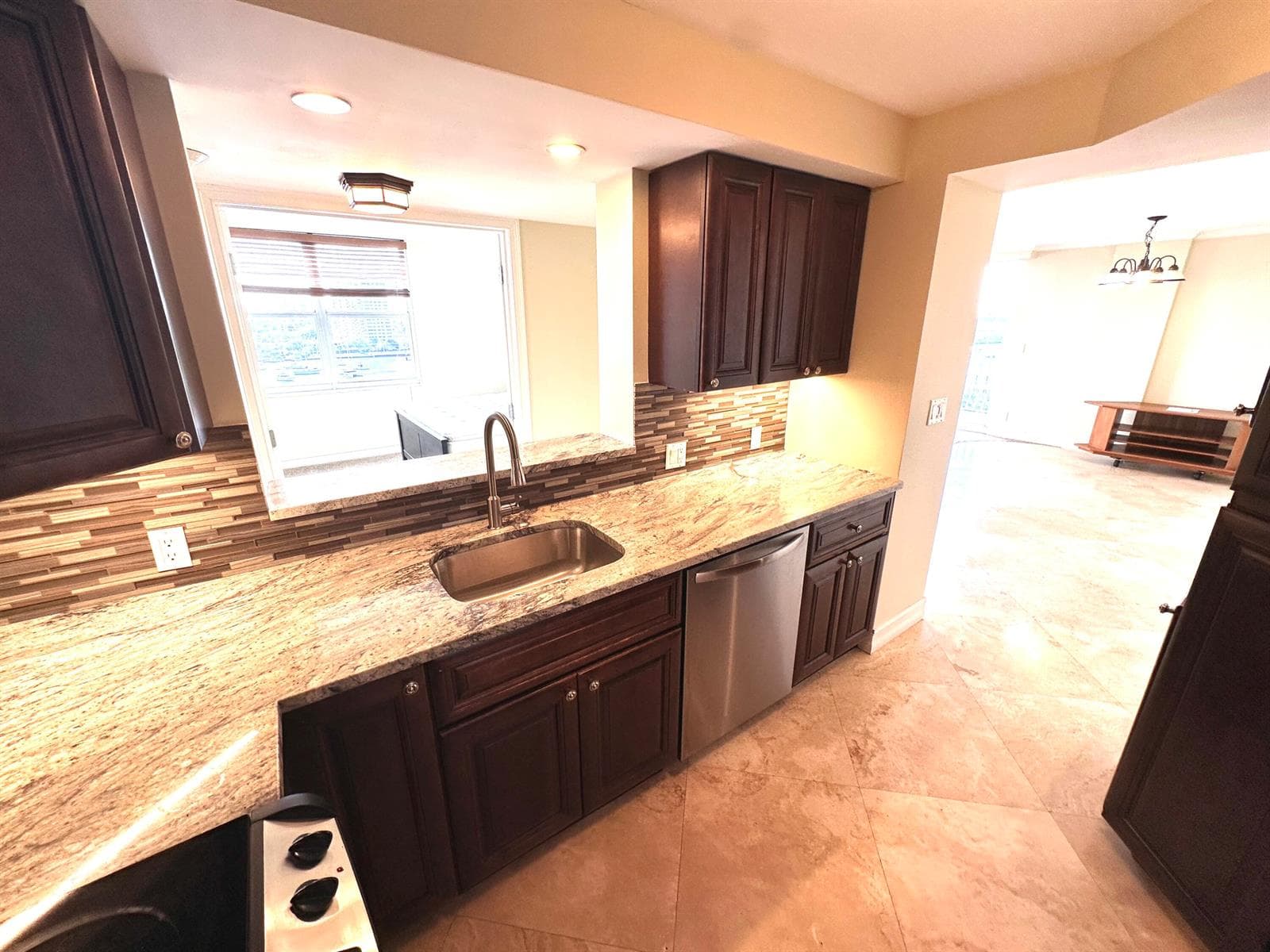1 Las Olas Circle 1009 photo 12