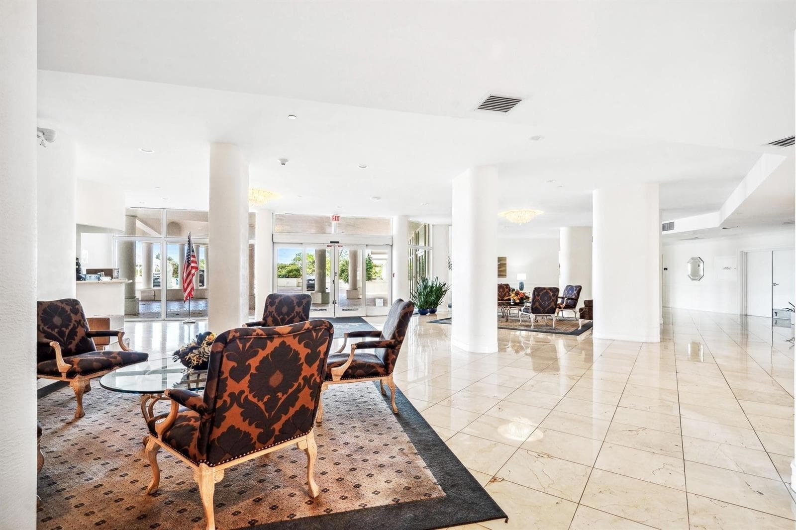 1 Las Olas Circle 1009 photo 24