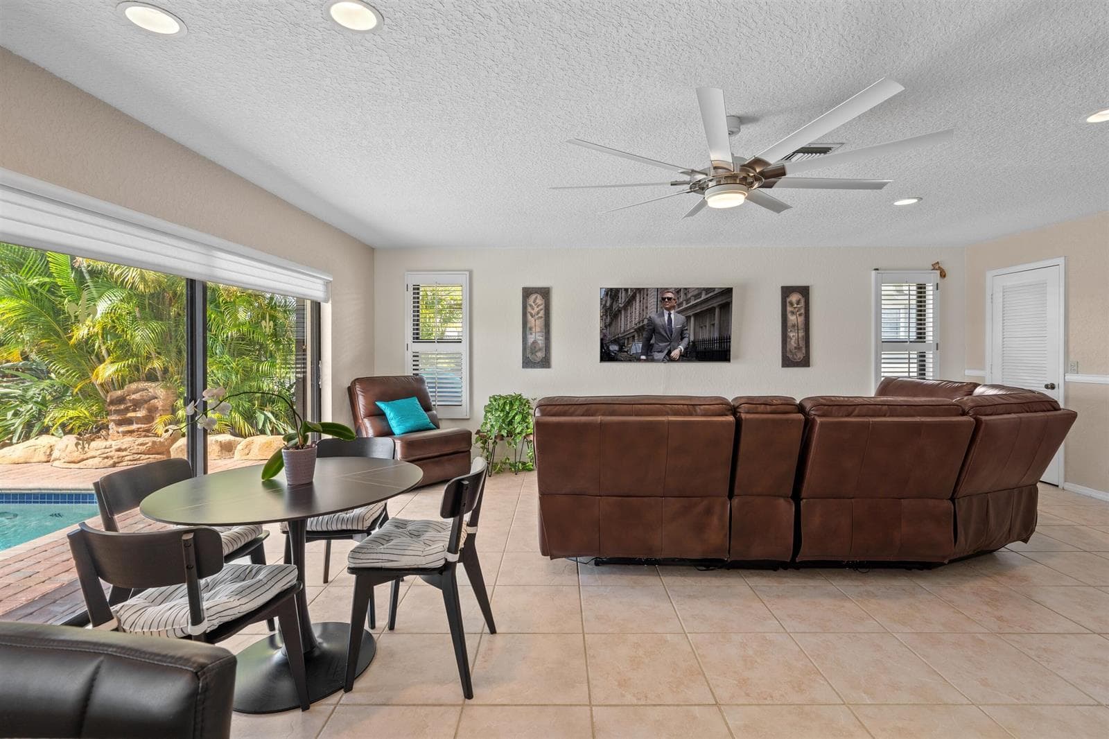 1223 SW Pepperridge Terrace photo 6